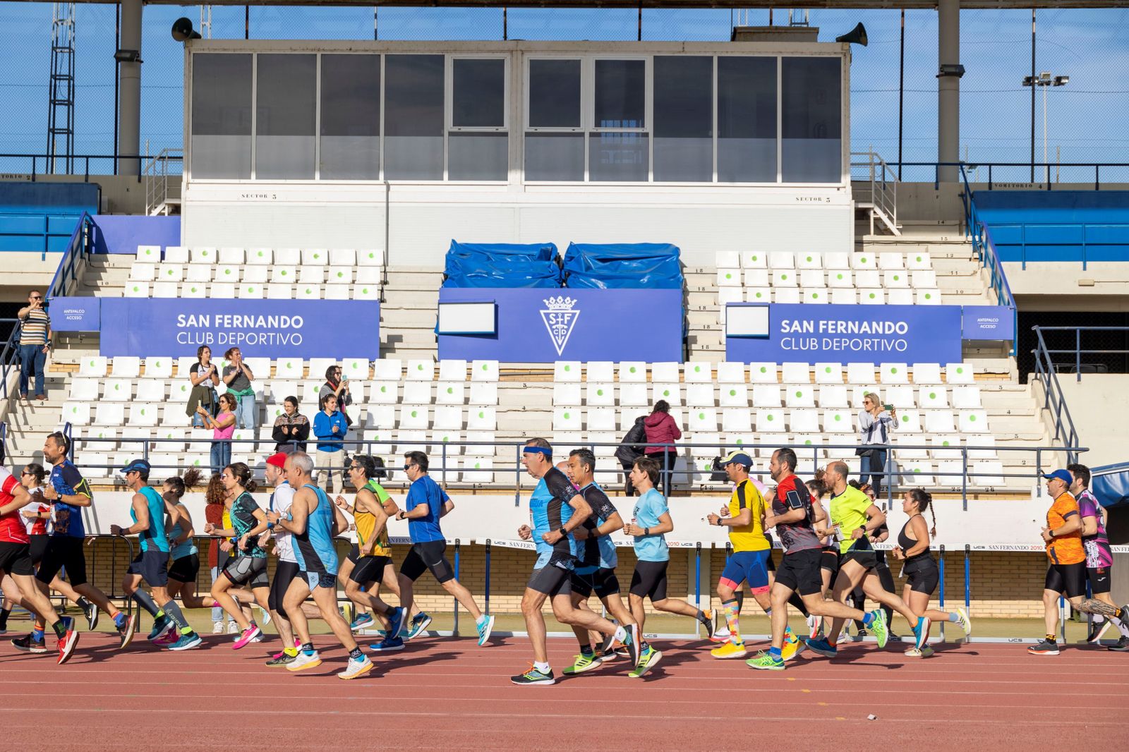 Las imágenes de la Media Maratón Bahía de Cádiz