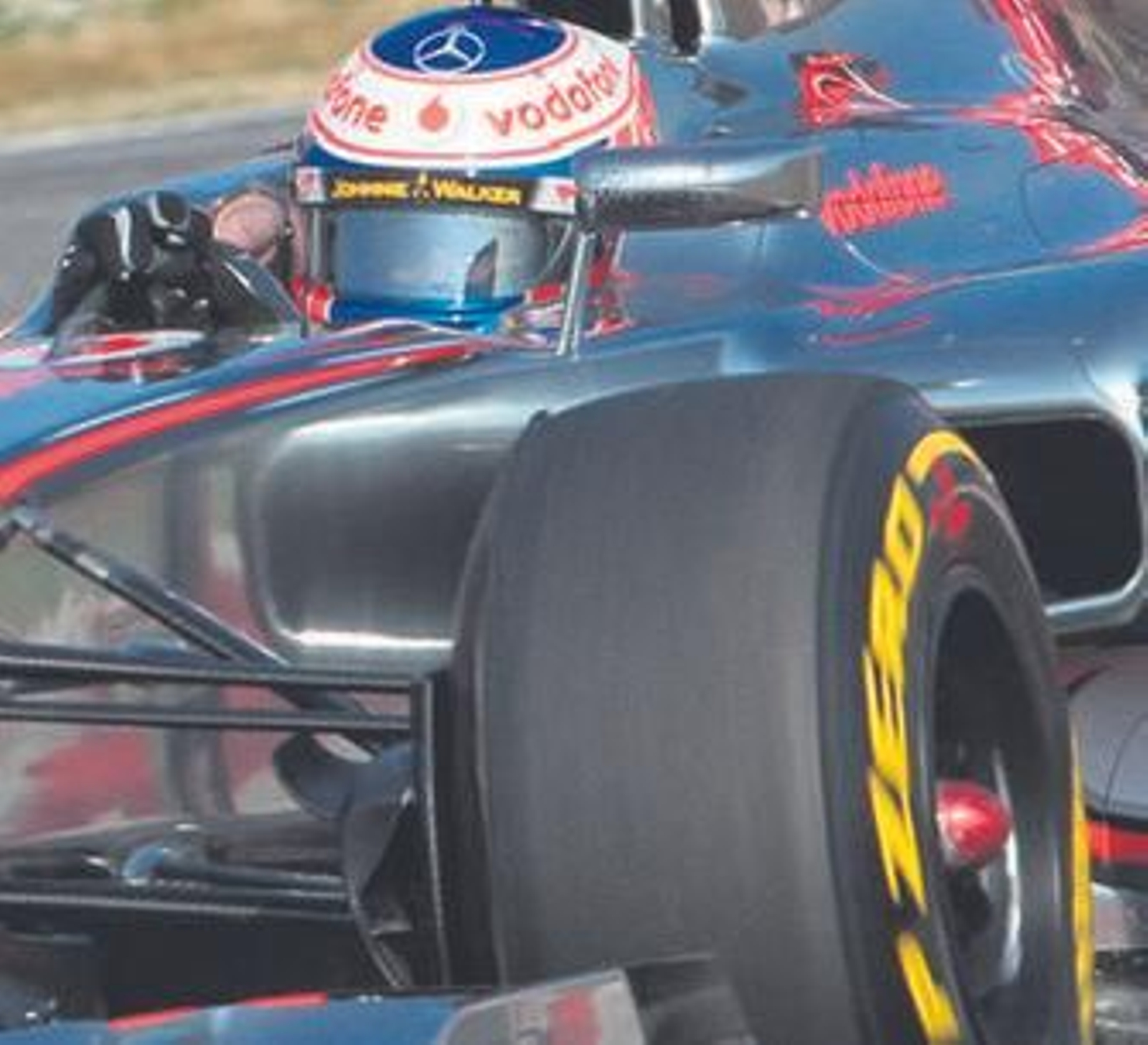 Jenson Button, de MacLaren, ayer en Barcelona.