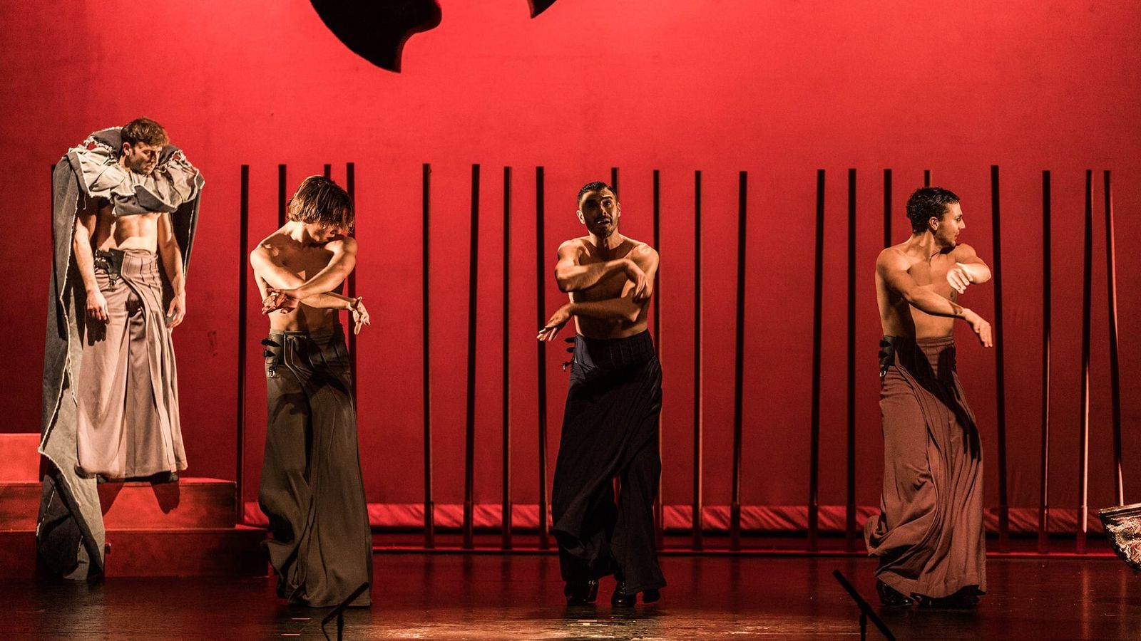 El espectáculo 'Desnudando a Eros', en el Teatro de San Fernando.