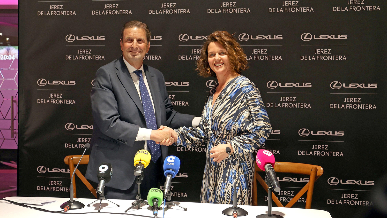 Inauguración del nuevo concesionario Lexus en Jerez