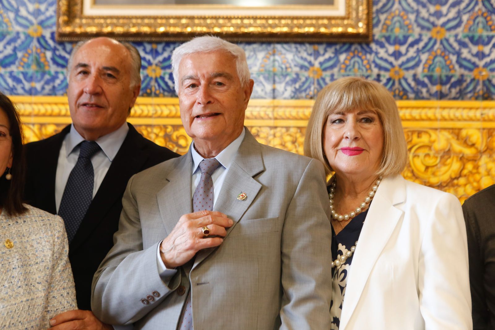 Fotos de la entrega de la insignia de Algeciras a Francisco Carrascal de Reyes Magos 98