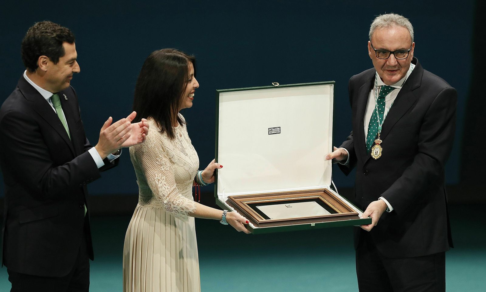 Cosentino: "No hay mejor patriotismo que el de invertir en un tierra"