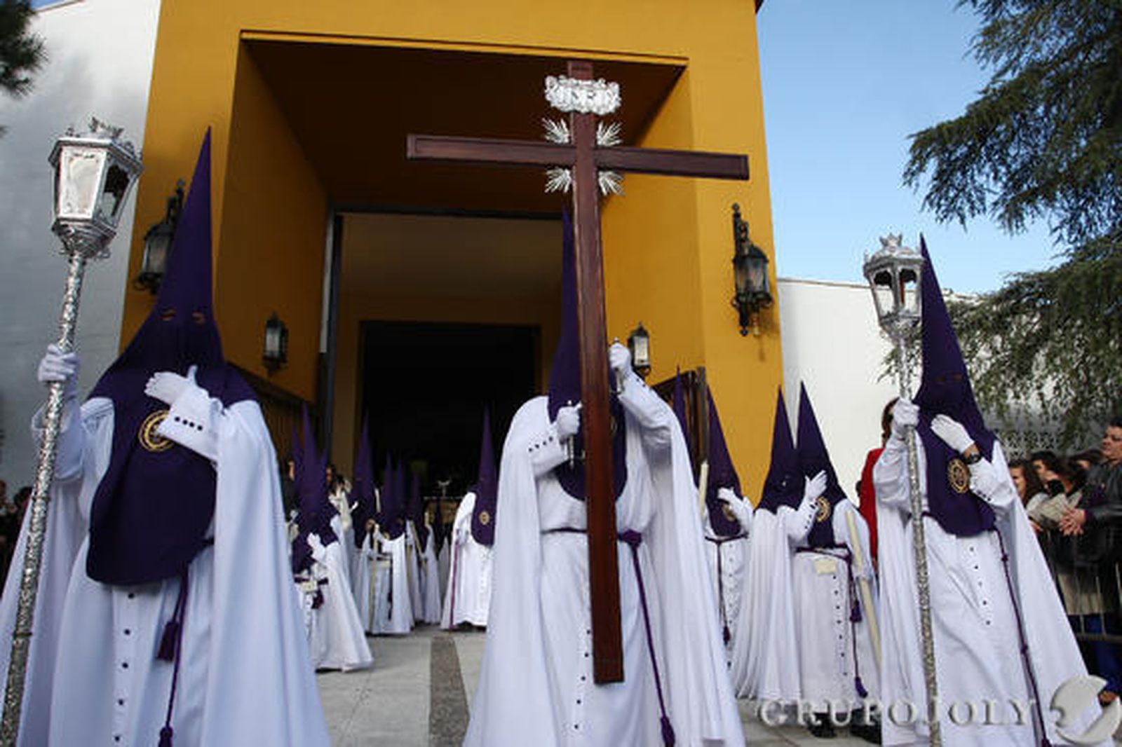 La Hermandad de Jesús de Nazaret, de Pino Montano. 

Foto: Belen Vargas