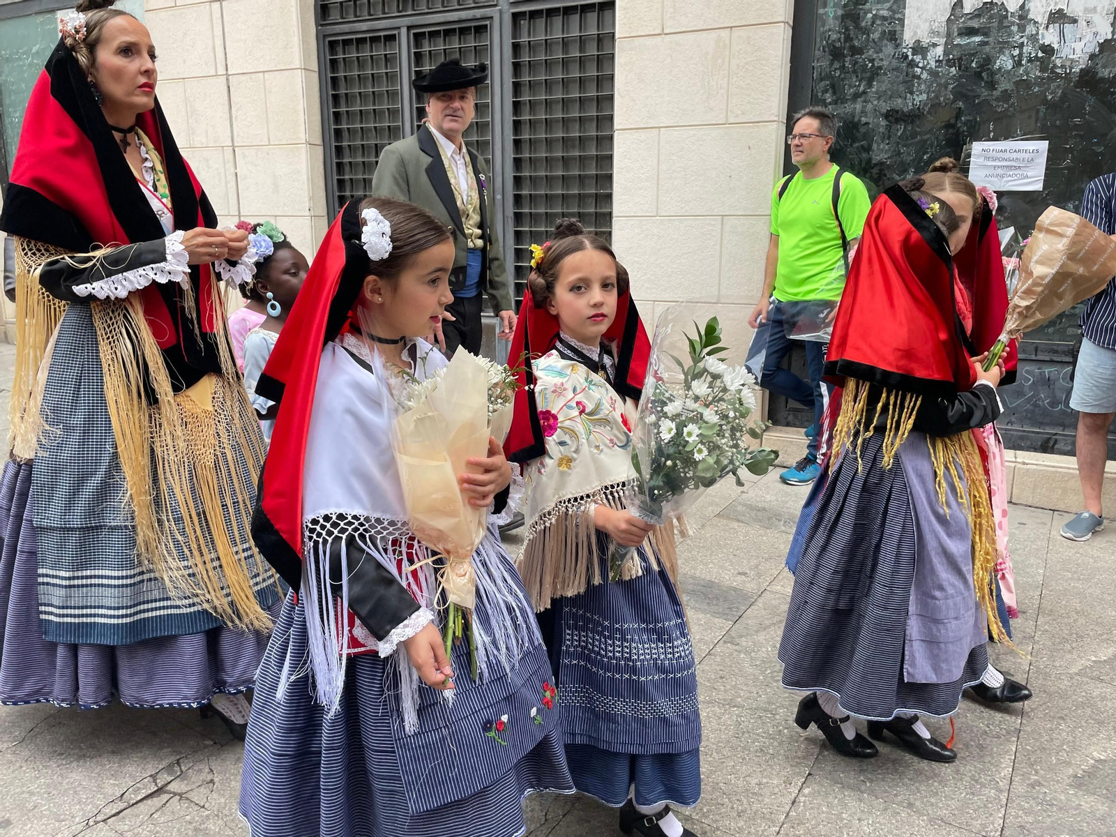 Ofrenda floral a la Virgen de la Capilla, en imágenes