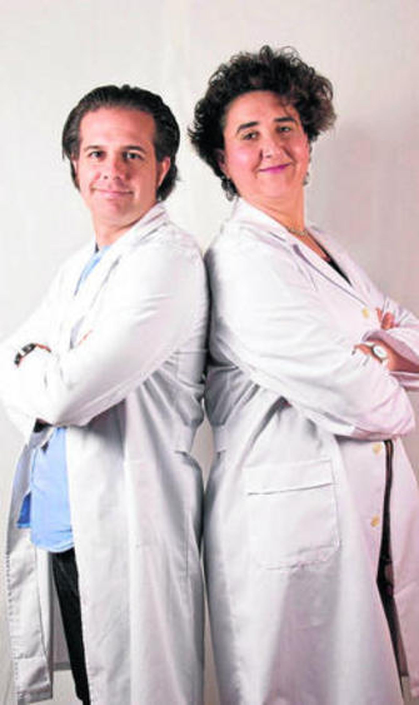 Las matronas Luciano Rodríguez y Juana María Vázquez.