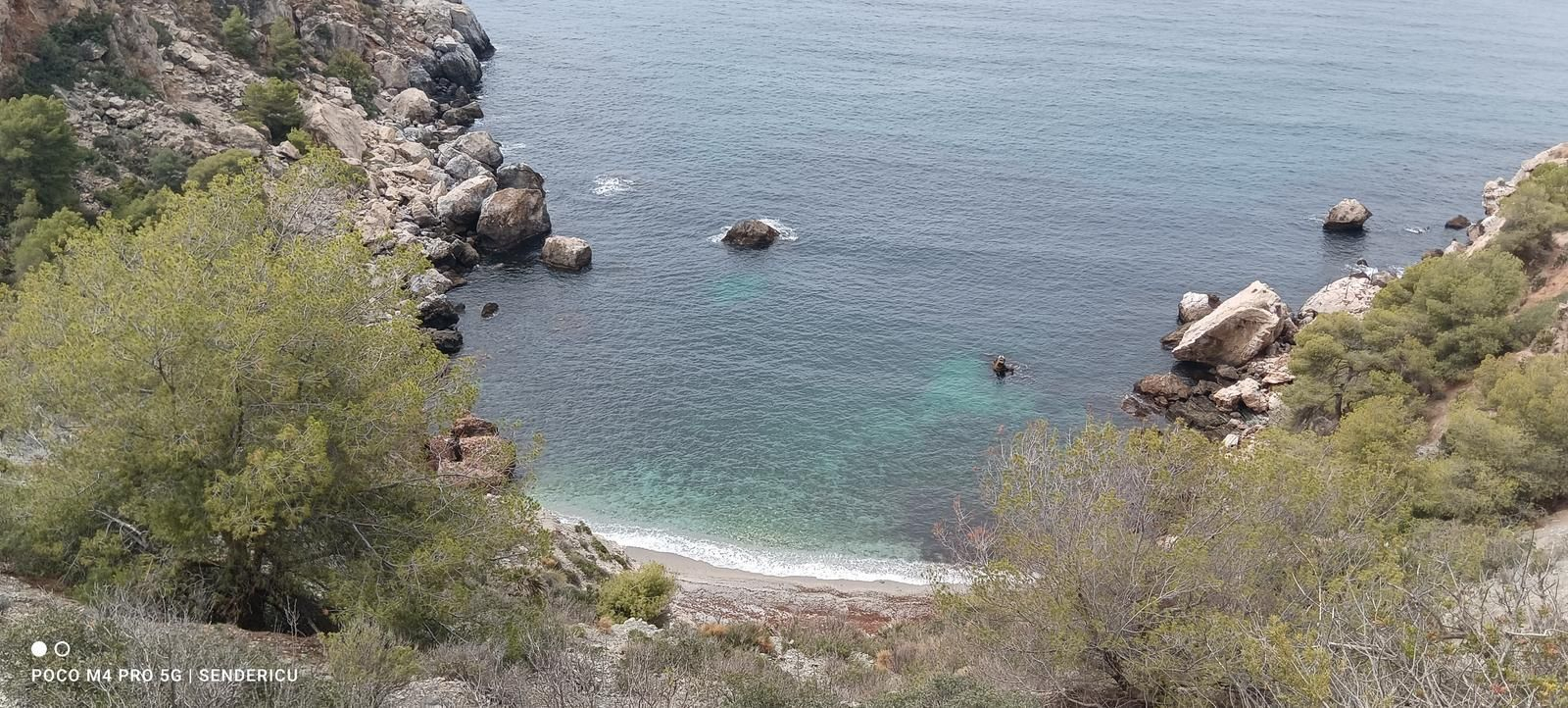 Vista de la Cala de la Doncella.