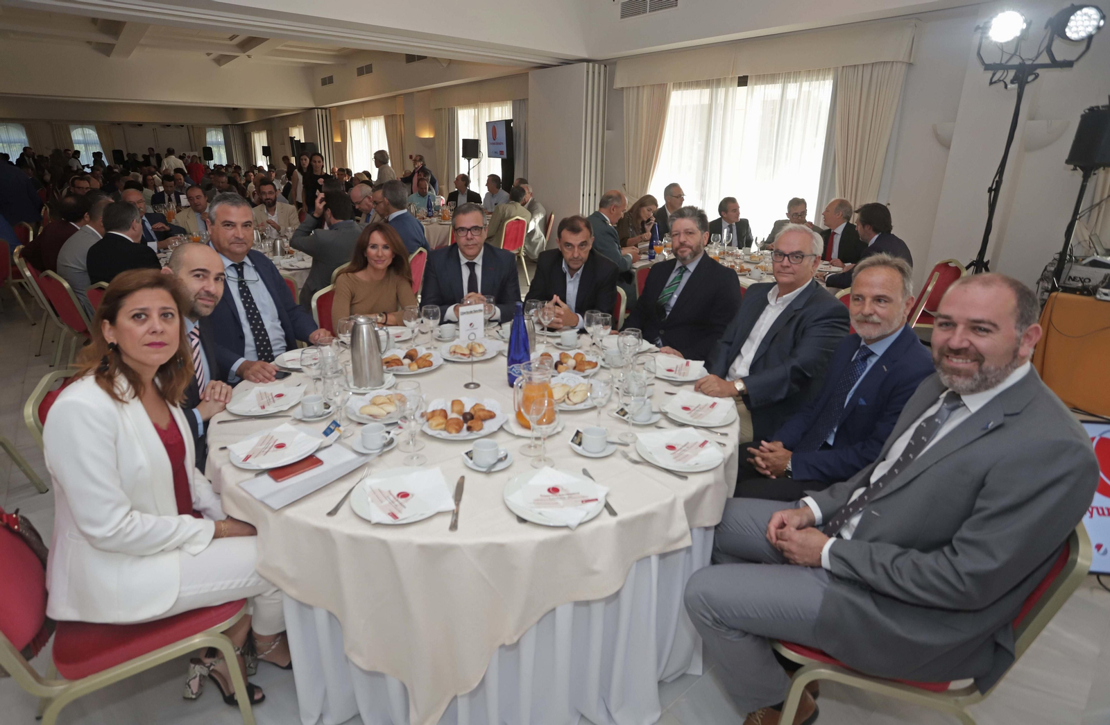 Desayuno informativo Grupo Joly - Banco Santander en imágenes