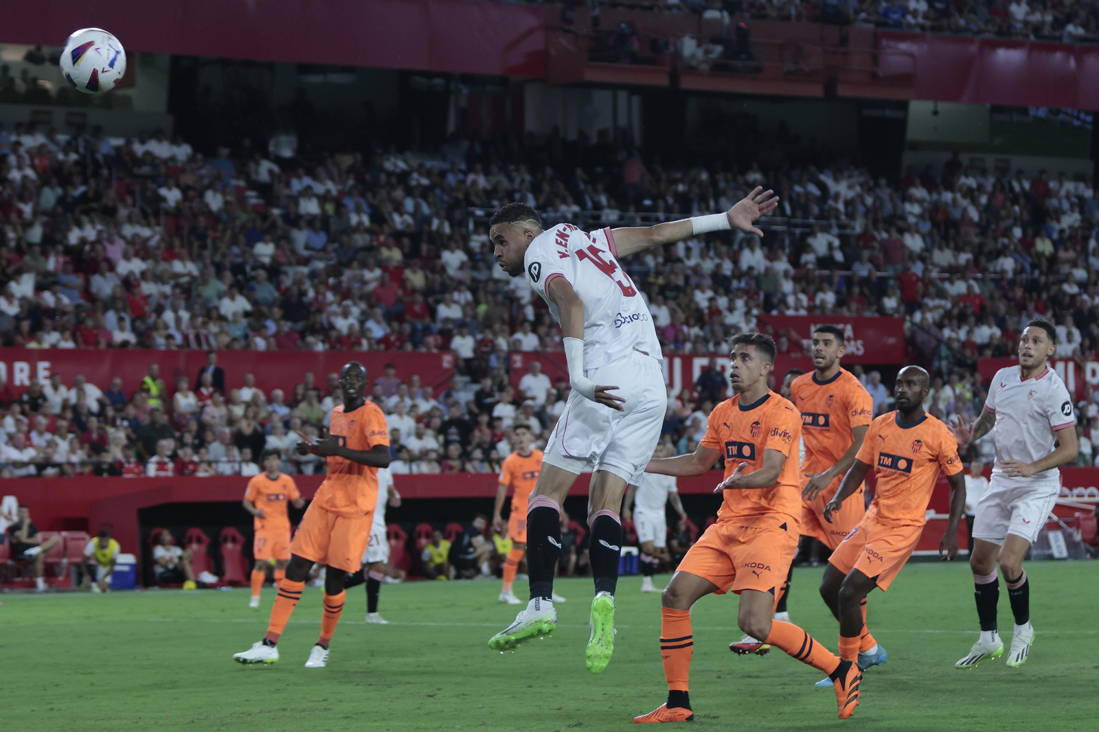 Las imágenes del Sevilla - Valencia