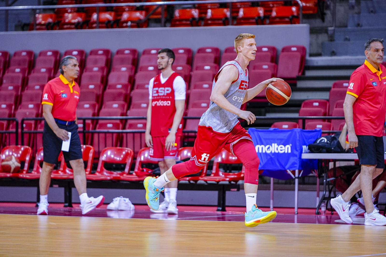 Sergio Scariolo, Darío Brizuela y Alberto Díaz.