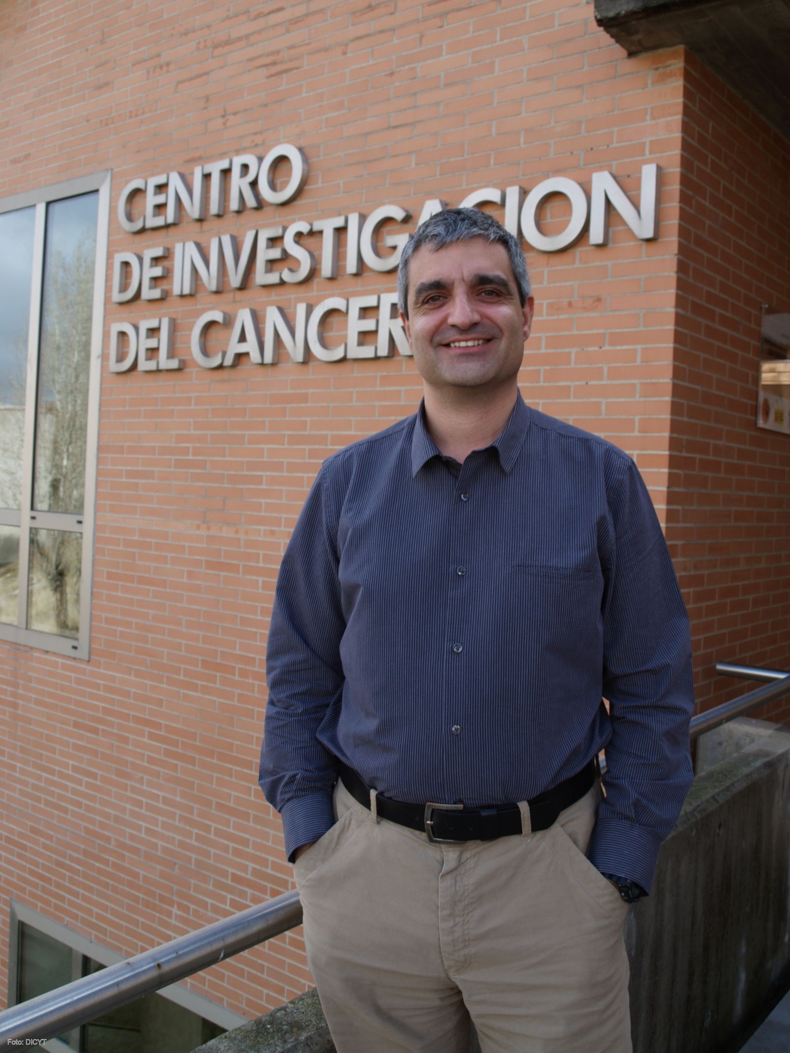 Xosé Bustelo preside de Asociación Española de Investigación sobre el Cáncer.