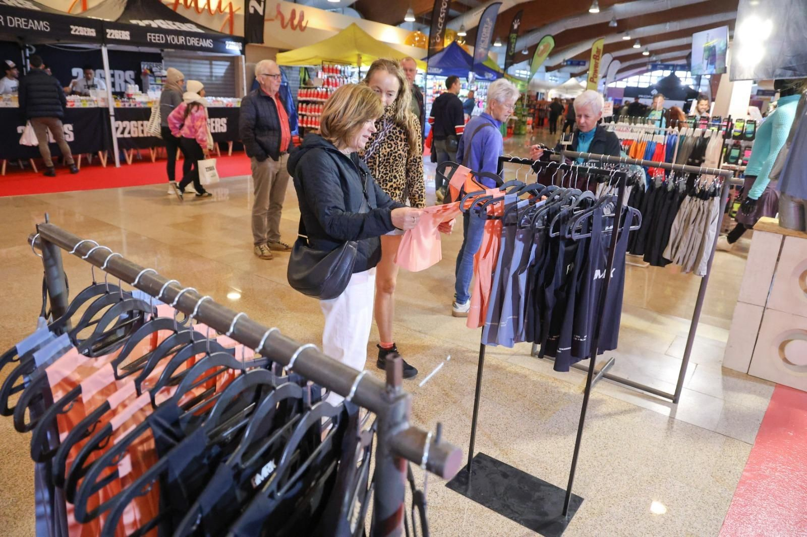 La Feria del corredor del Maratón de Málaga 2025, en imágenes