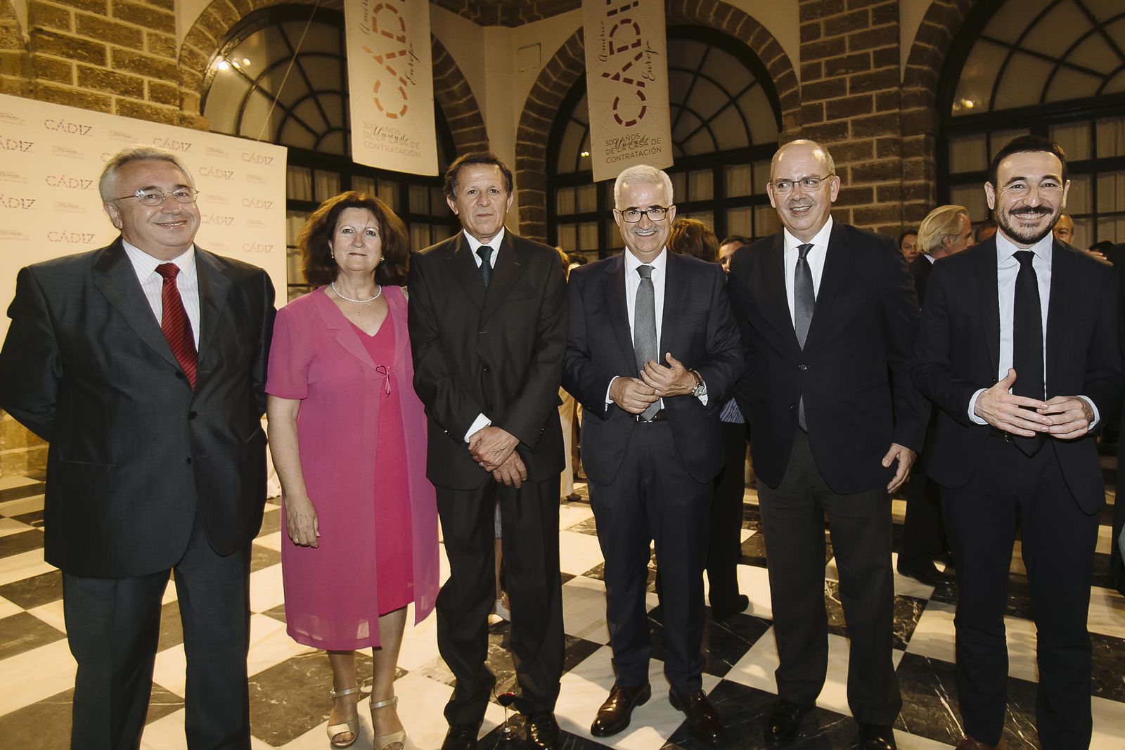 Miguel González, Inmaculada Castro, José Luis Blanco, Manuel Jiménez Barrios, Javier Sánchez Rojas y Fernando López Gil.