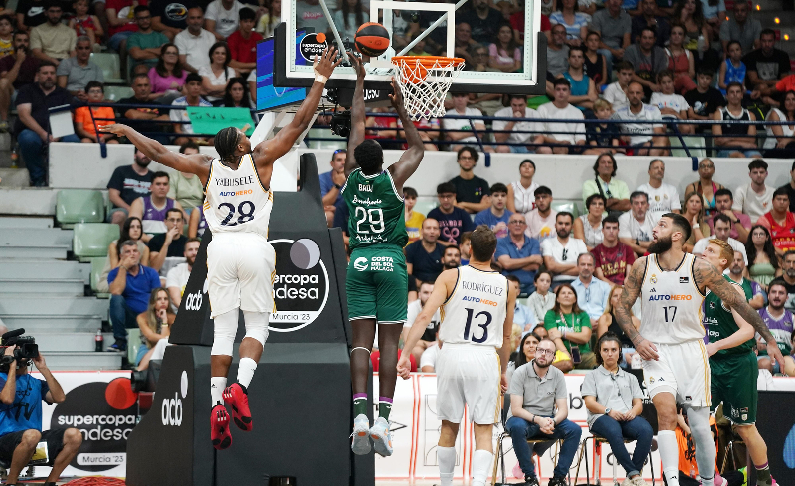 Las fotos del Unicaja-Real Madrid de la Supercopa