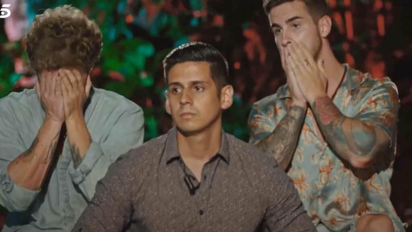 Christofer, junto a Gonzalo y Alex durante el visionado de las imágenes de Fani con Rubén