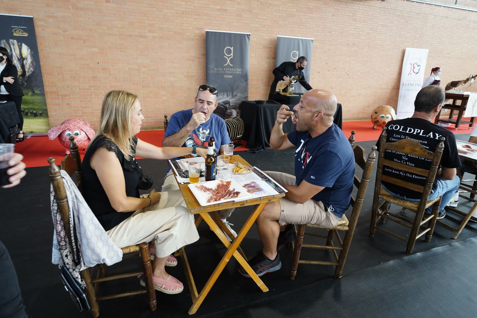 La última jornada de la Feria del Jamón de Villanueva de Córdoba, en fotografías
