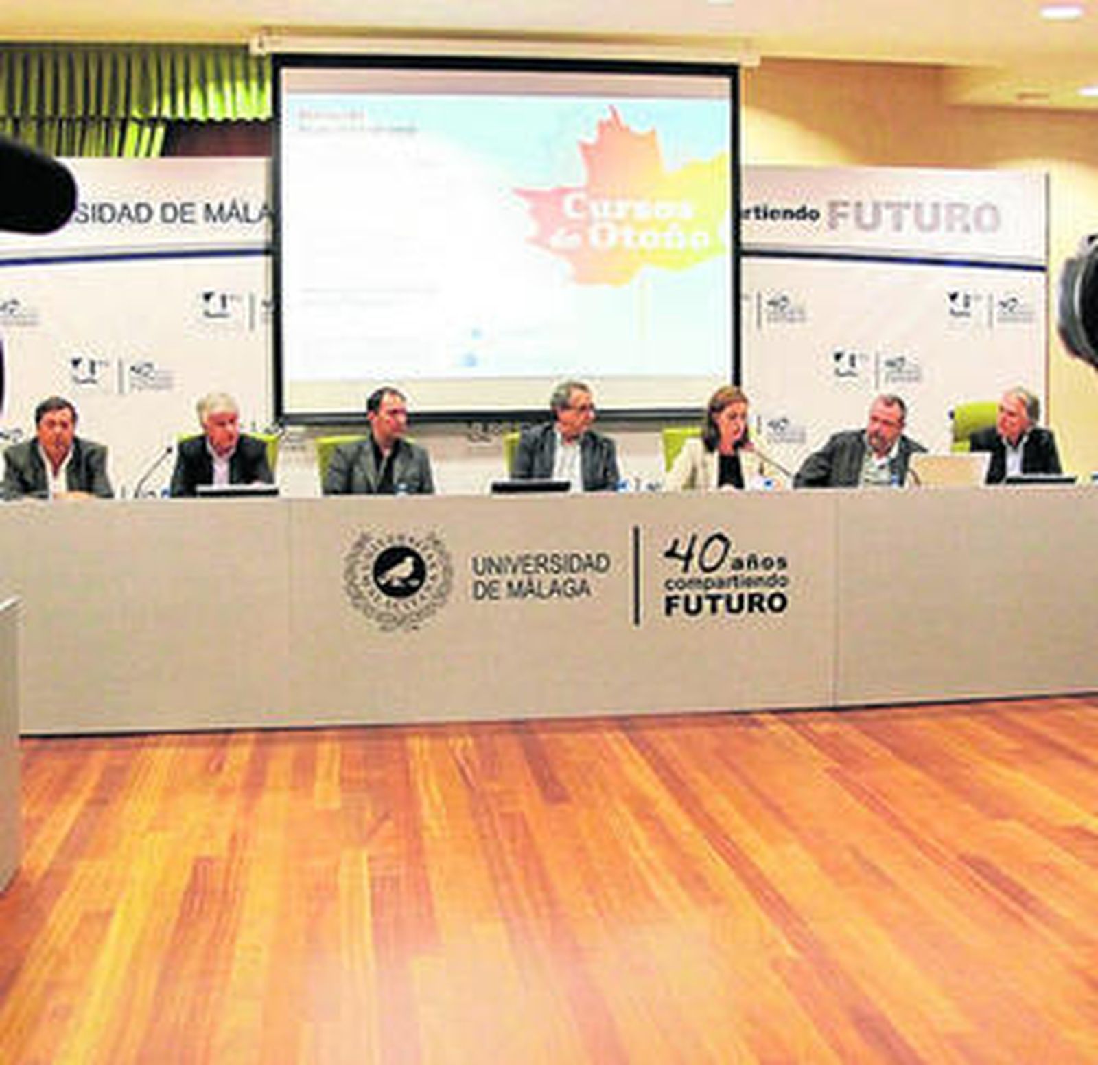 Presentación, ayer, de los cursos de otoño en el Rectorado.