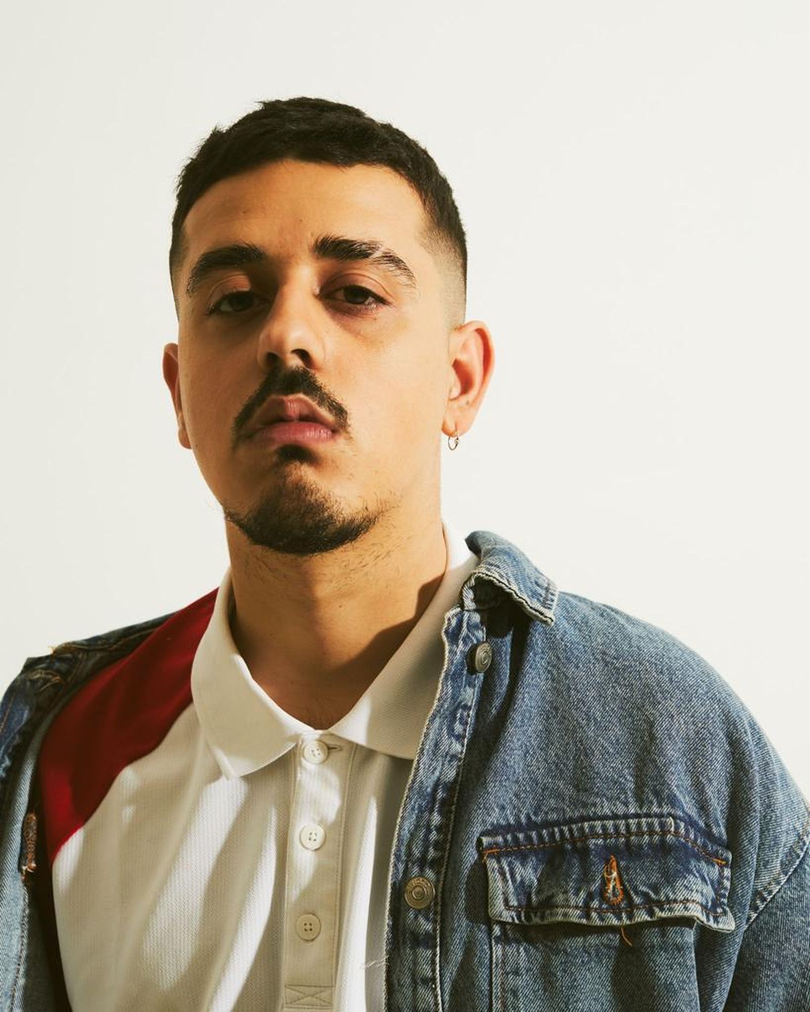 Jatabo Mzc, joven rapero almeriense.