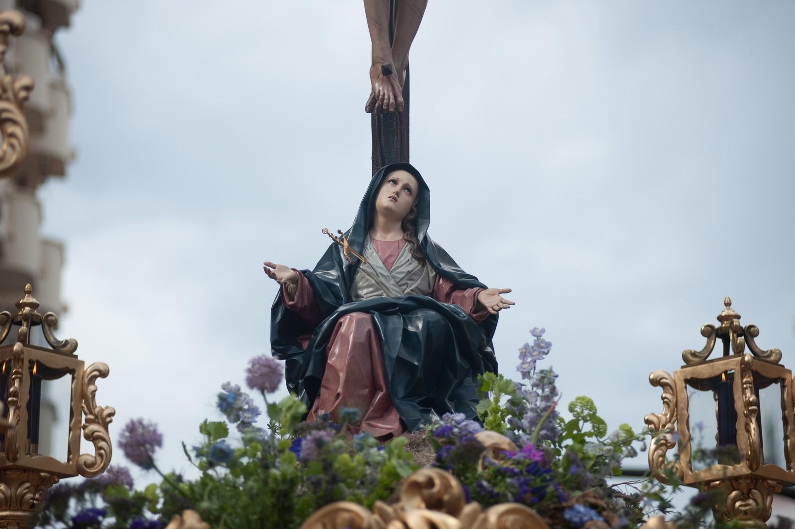 Las fotos del Amor del Viernes Santo en Málaga Las fotos del Amor del Viernes Santo en Málaga