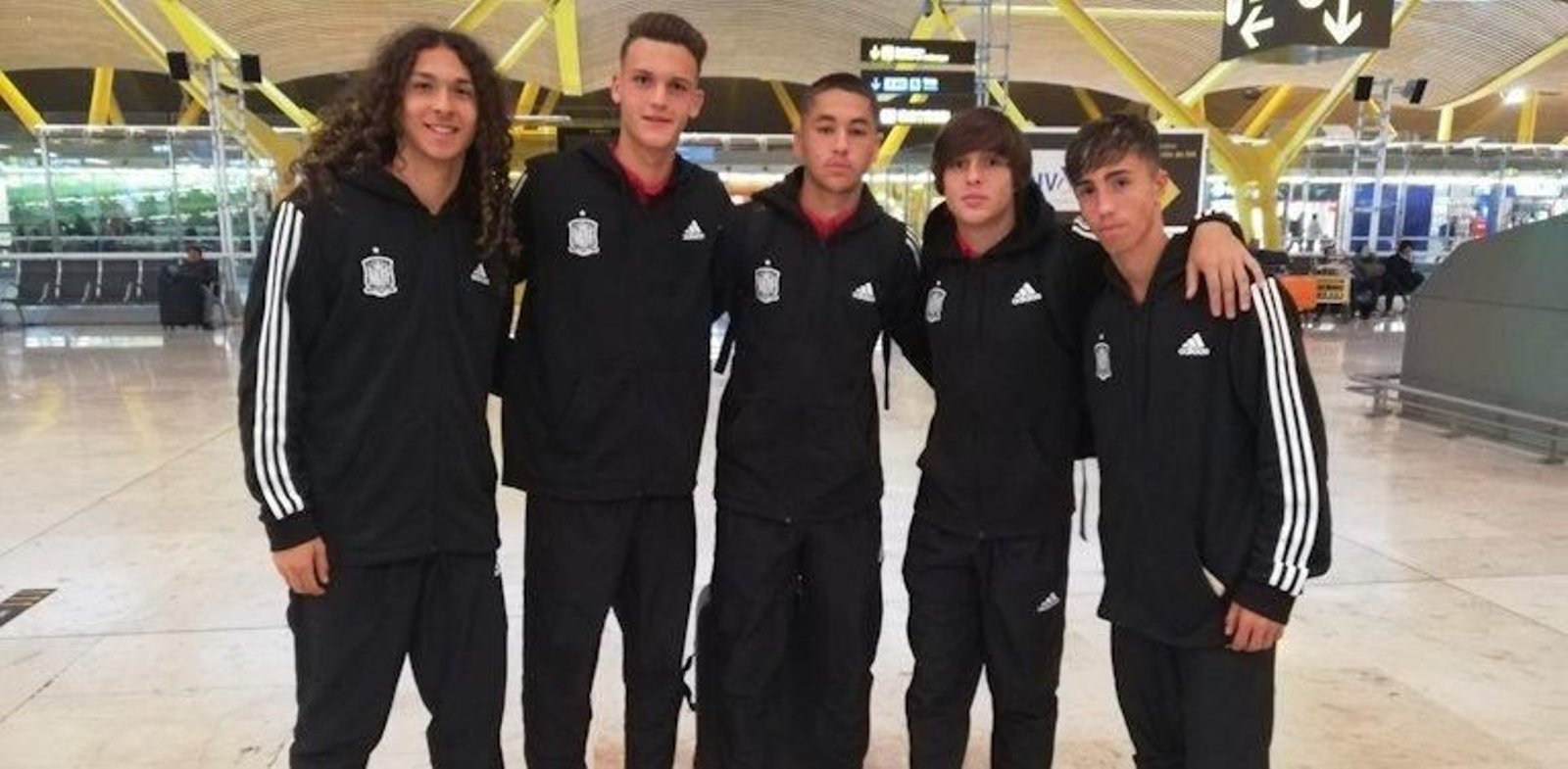 Pablo Moreno y Larrubia, los dos últimos a la derecha en la imagen.