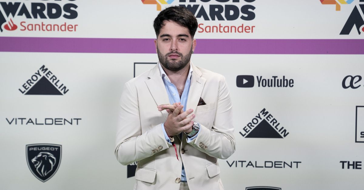 Chema Rivas, cantante: Chema Rivas, el reguetonero sexitano con 800.000 ...