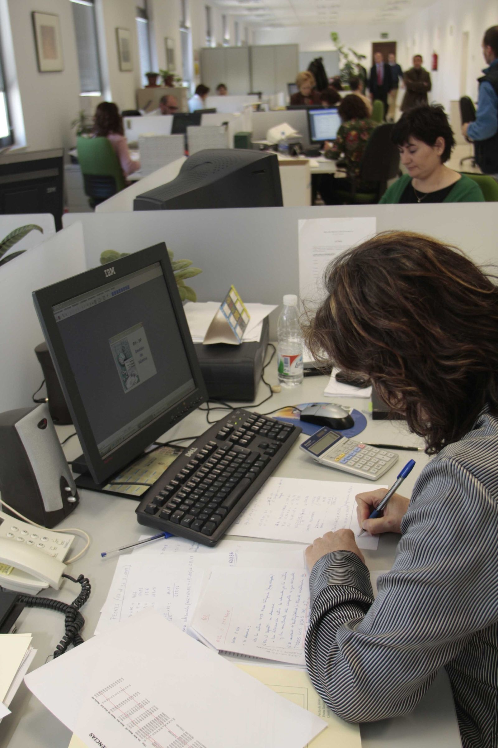 El personal público se ha reducido en los últimos siete años casi un 10%.