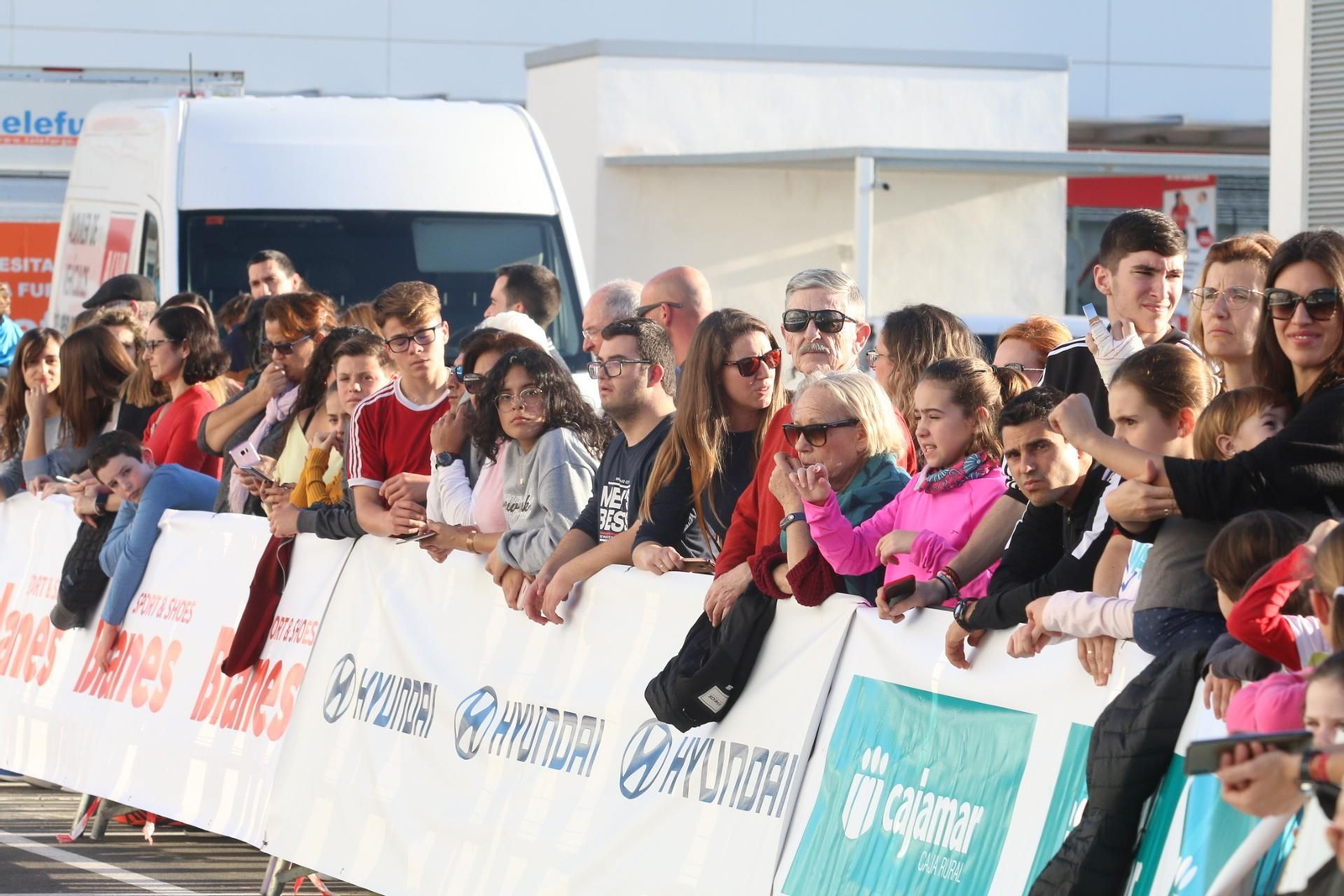 Fotogalería de las carreras infantiles del Medio Maratón de Almería