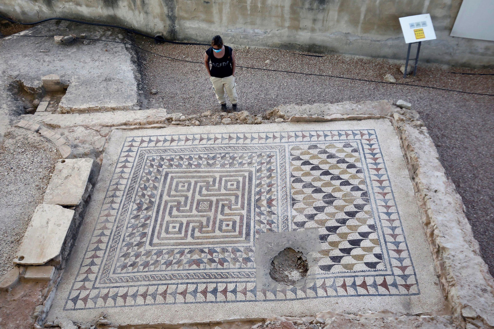 Un mosaico de la villa romana de Fuente-Álamo. Un mosaico de la villa romana de Fuente-Álamo.