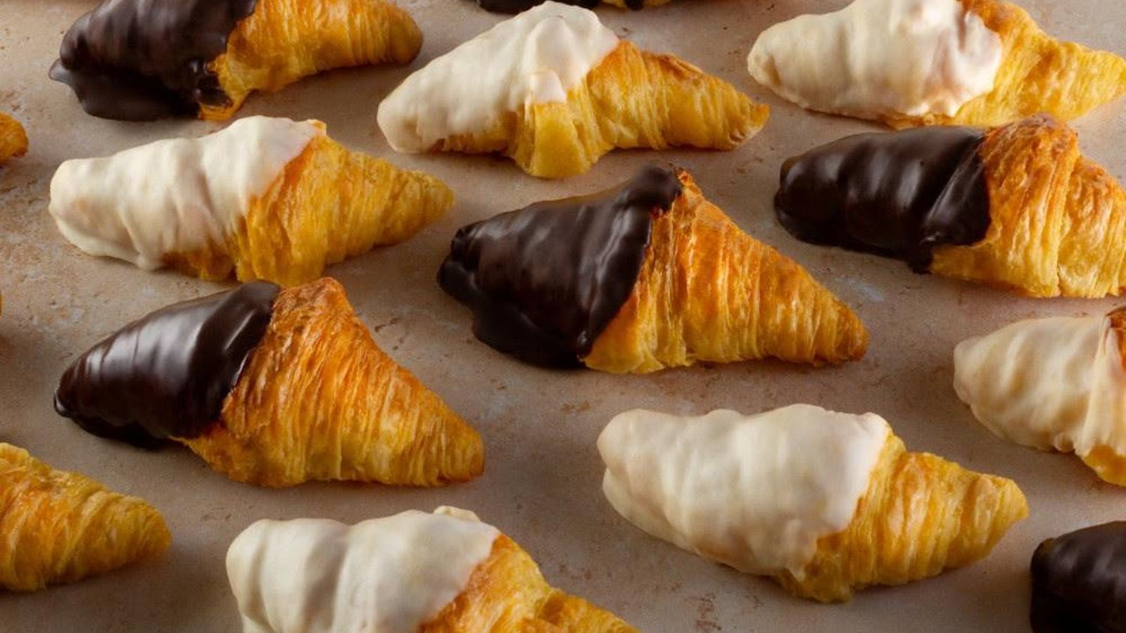 A la oferta se suman las últimas incorporaciones de la marca, como los sándwiches calientes premium