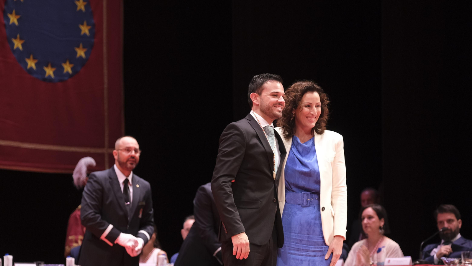 Imágenes de la constitución de la Corporación Municipal de almería, con María Vázquez como Alcaldesa