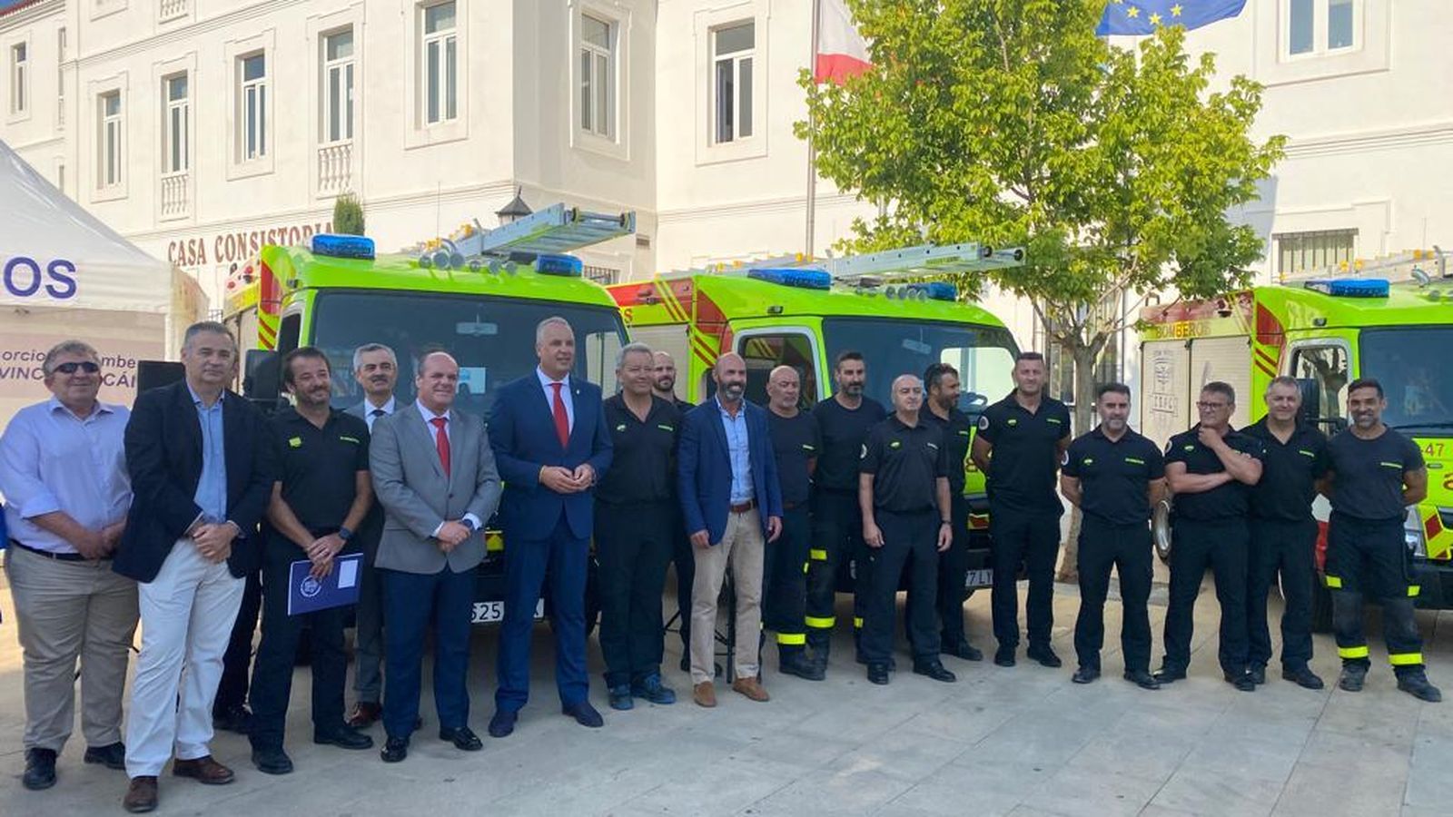 Presentación de los nuevos vehículos autobomba urbana ligera