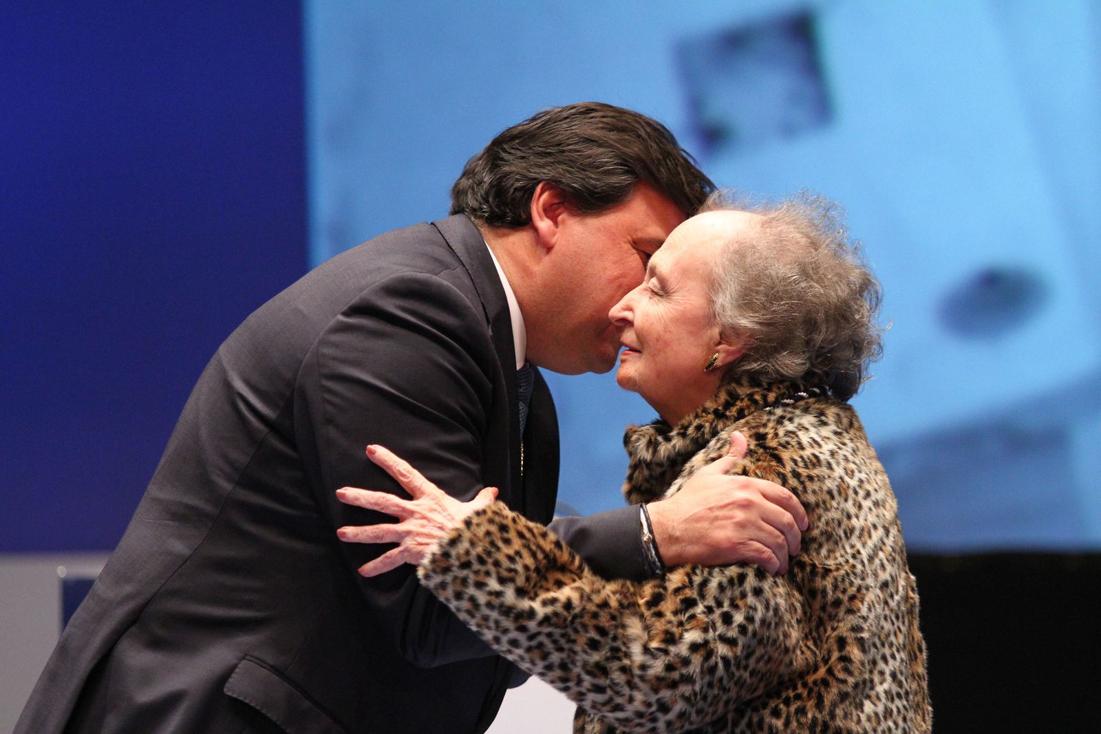 Imágenes de la entrega de las medallas de Huelva