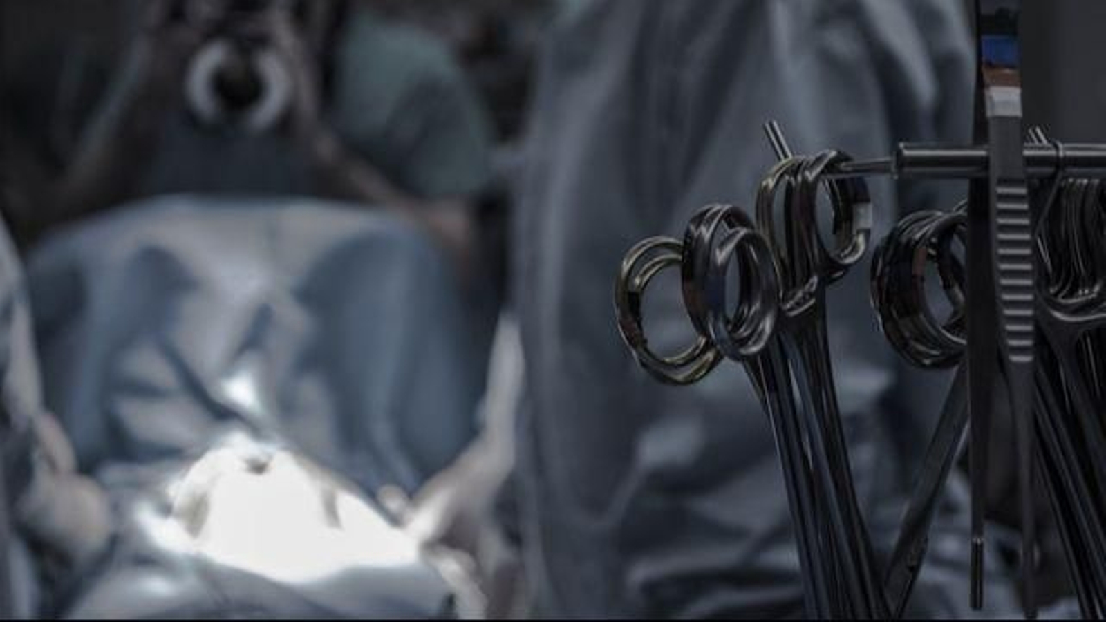 Revelaciones clínicas de Javier Arteaga Gálvez: por qué la cirugía guiada marca la diferencia