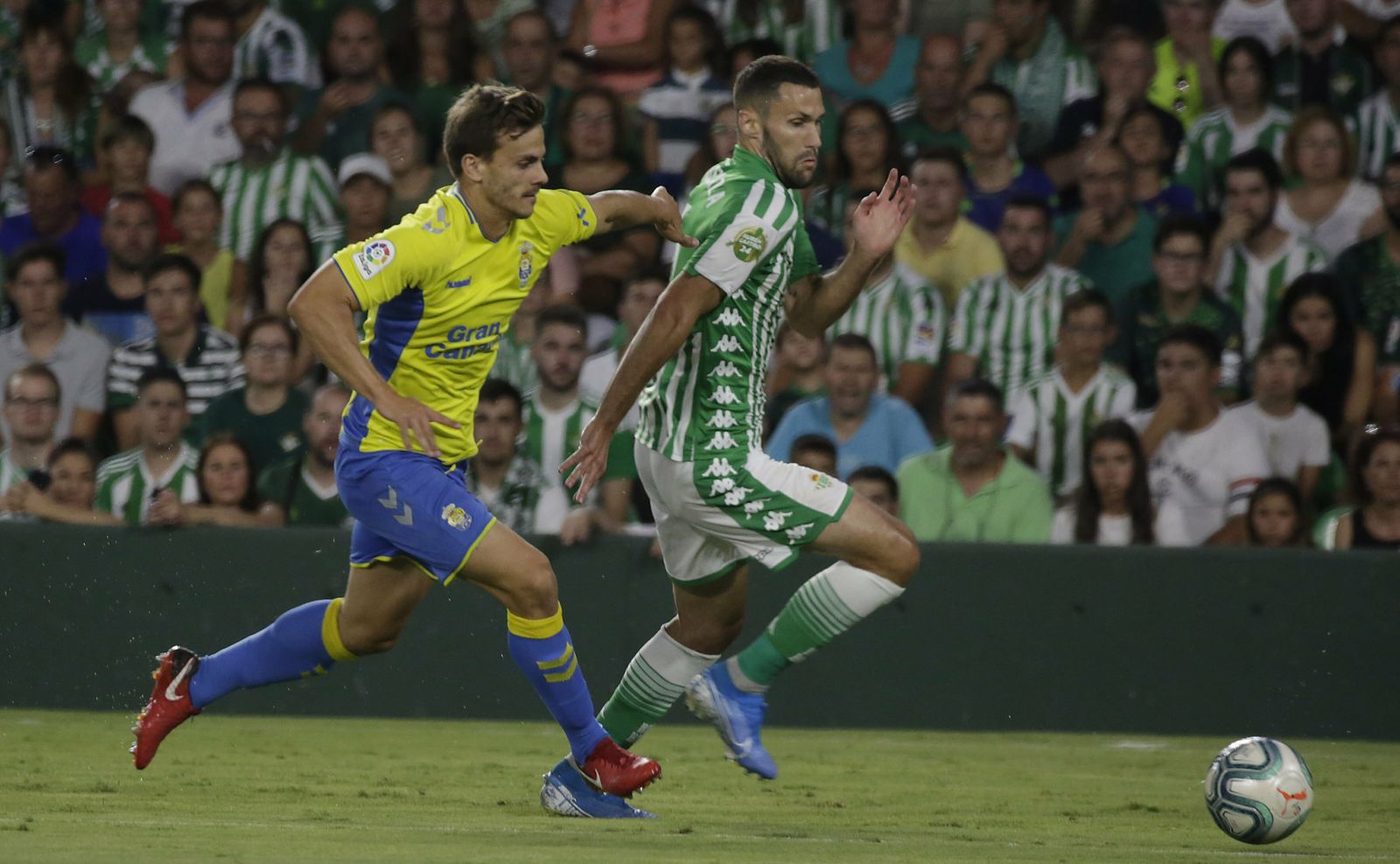 Las imágenes del Betis-Las Palmas homenaje a Rubén Castro