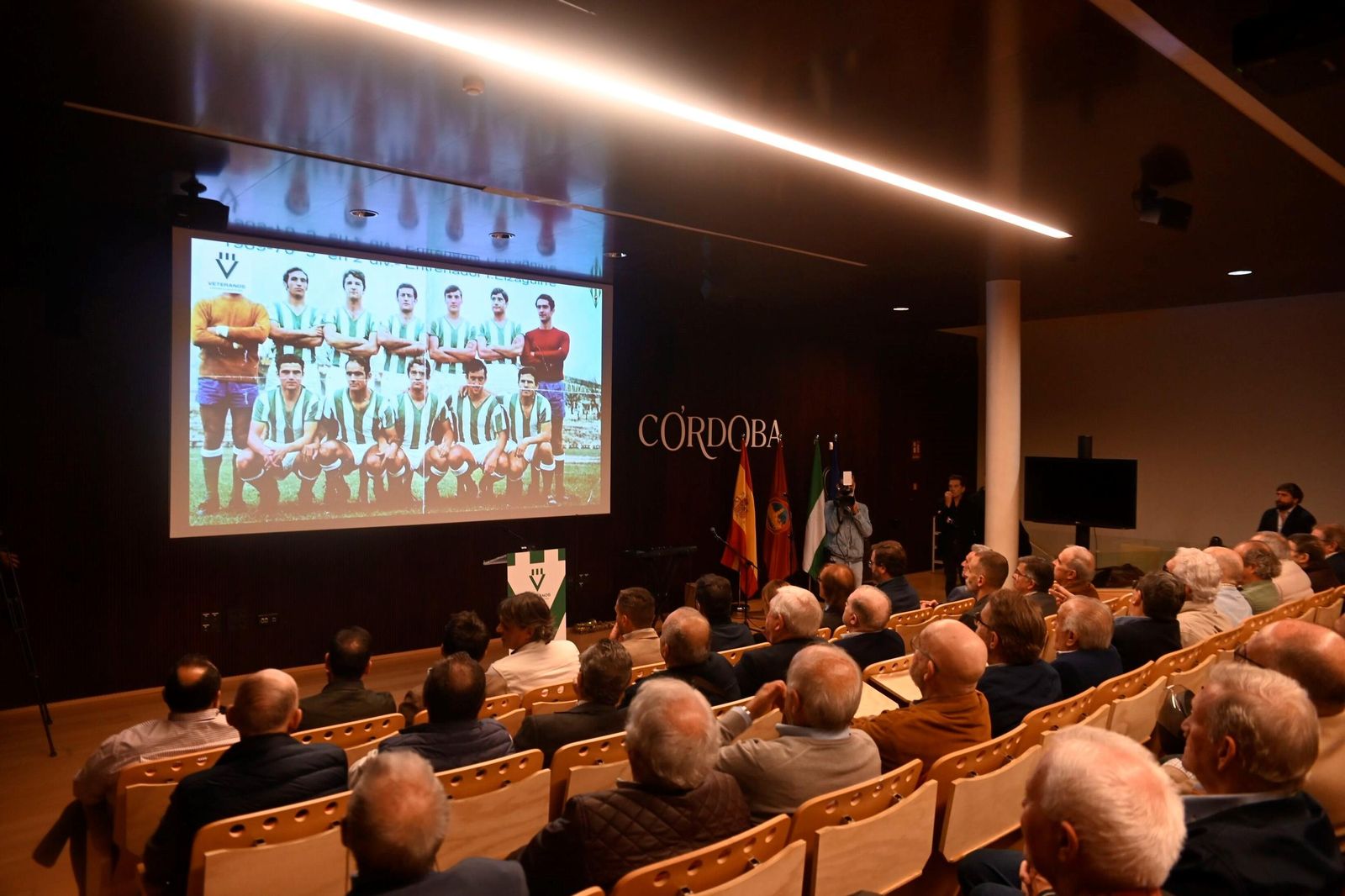 Las mejores fotos de la presentación de los Veteranos del Córdoba CF