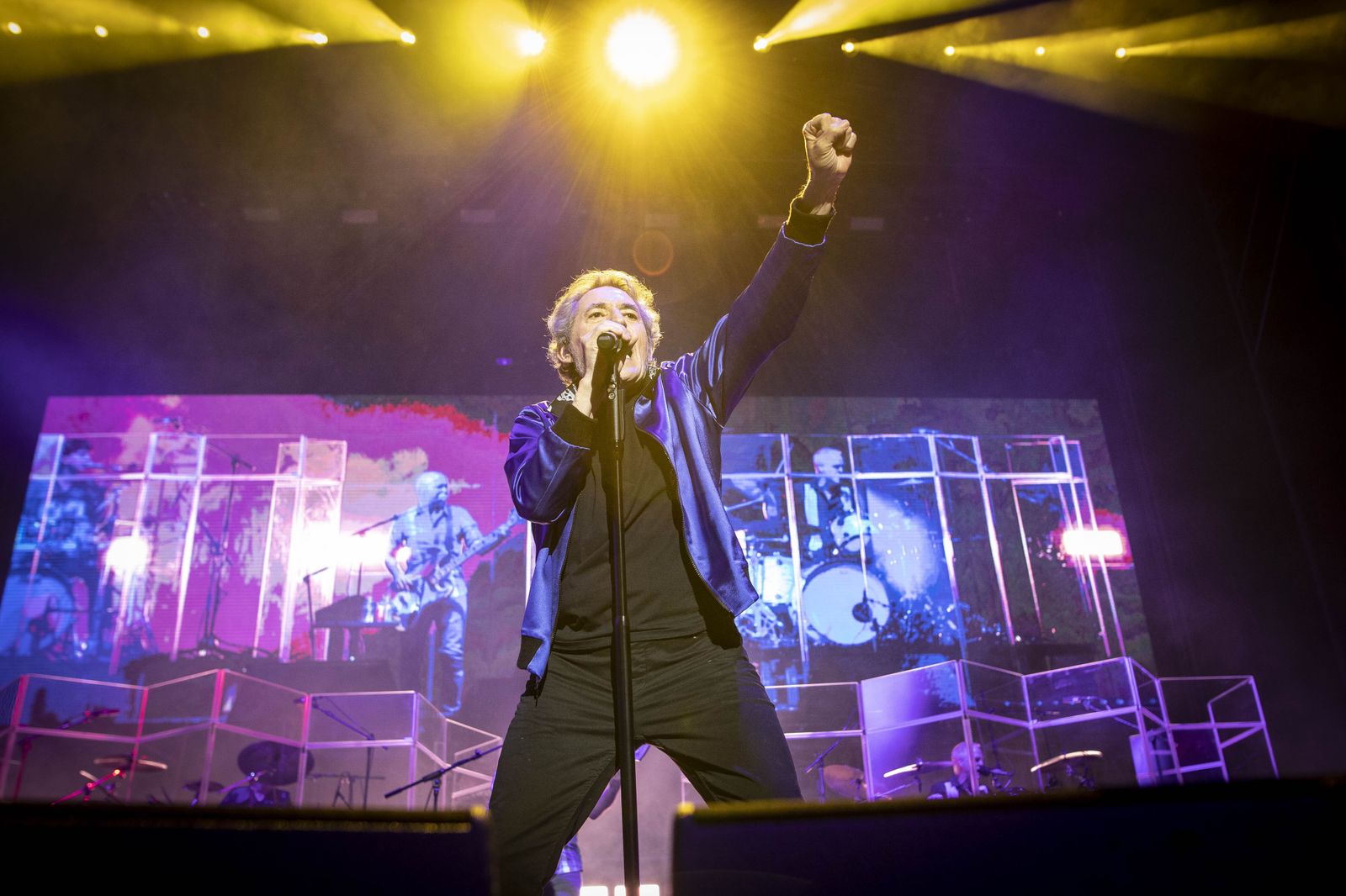 Miguel Ríos en el concierto que ofreció este sábado en la Plaza de Toros.