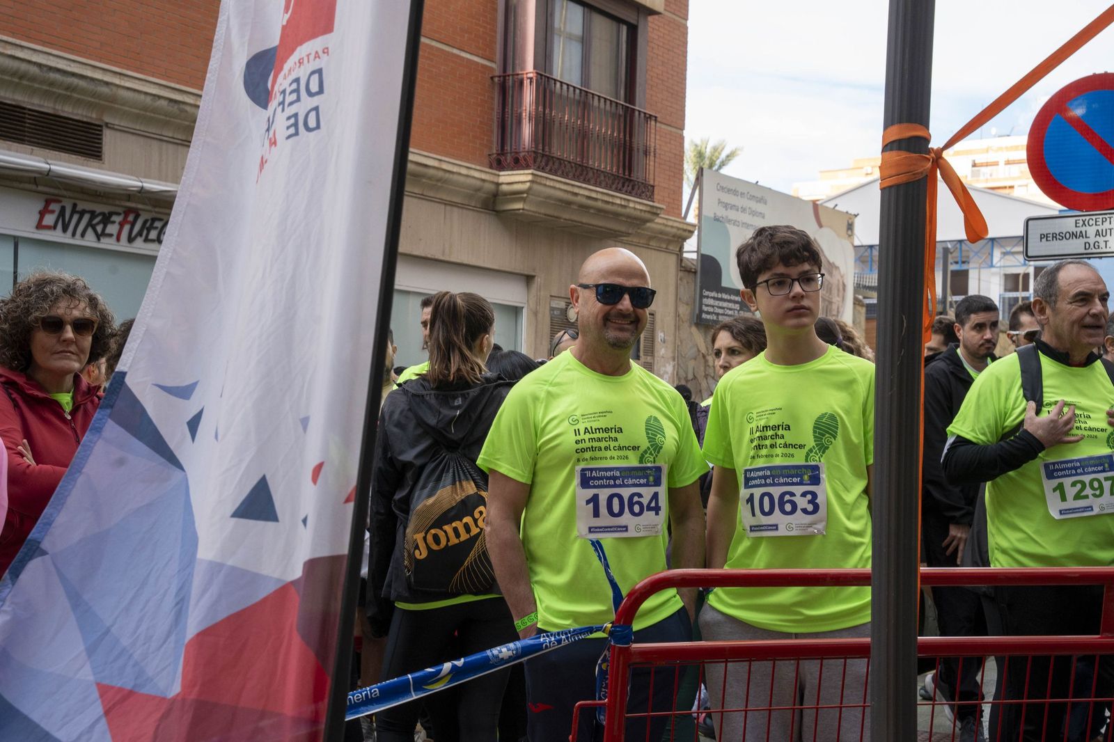 Almería corre unida contra el cáncer en una jornada solidaria