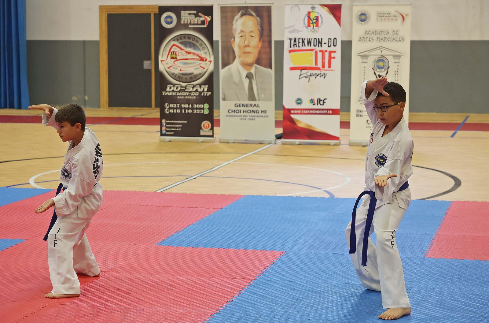 Imágenes de los exámenes de grado Taekwon - Do ITF en San Roque