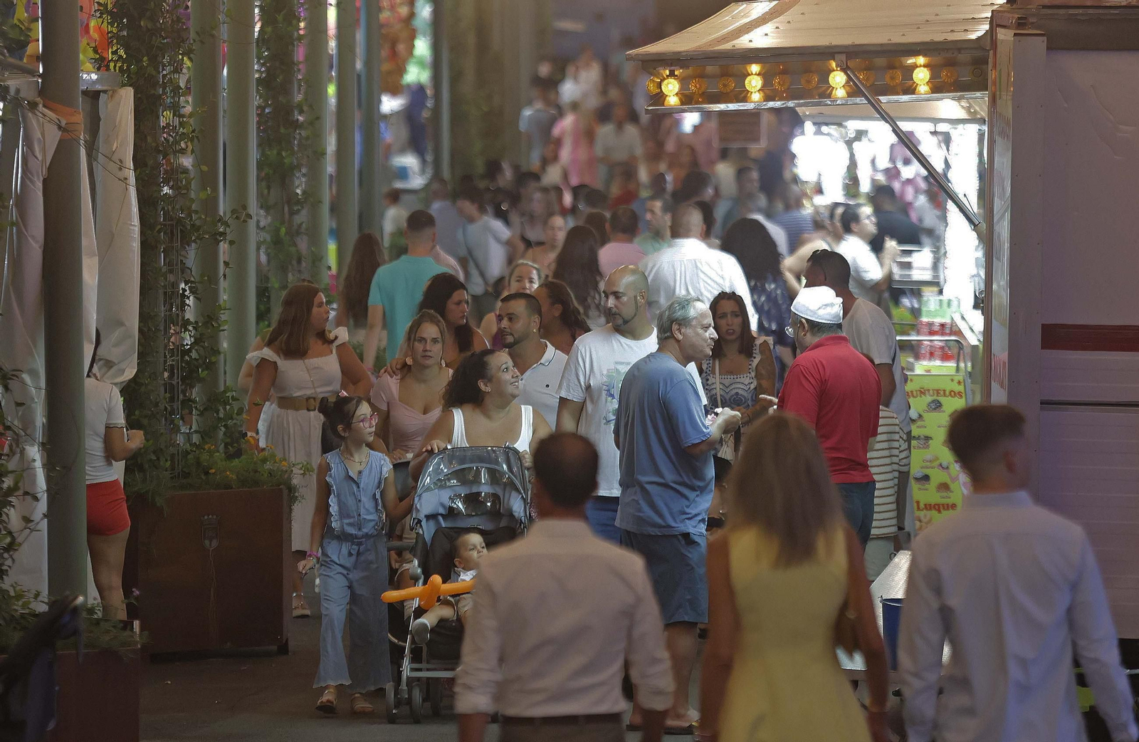 Búscate en las fotos del jueves en la Feria Real de San Roque 2025