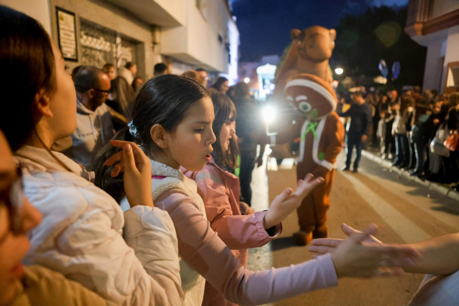 Fotos de la cabalgata de los Reyes Magos en Los Barrios