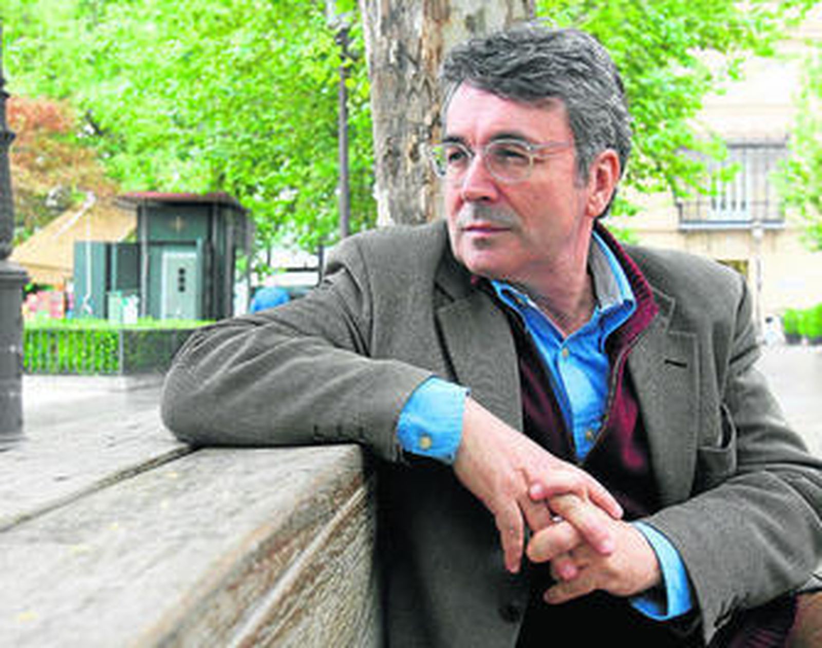 El escritor Andrés Trapiello (Manzaneda de Torío, León, 1953).