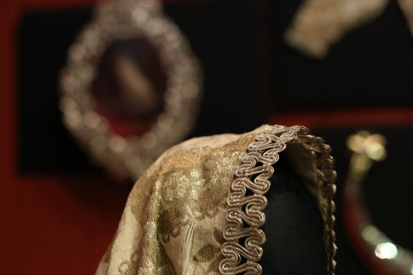 Las imágenes de la exposición de la Hermandad de Valme