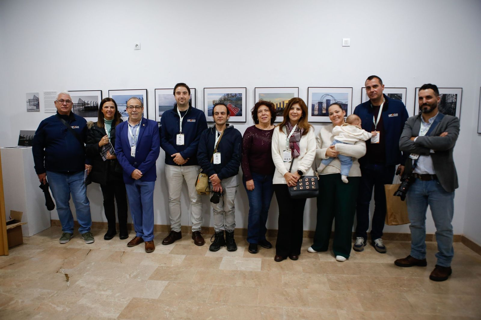 Fotos de la exposición de Infocus sobre la Verja de Gibraltar