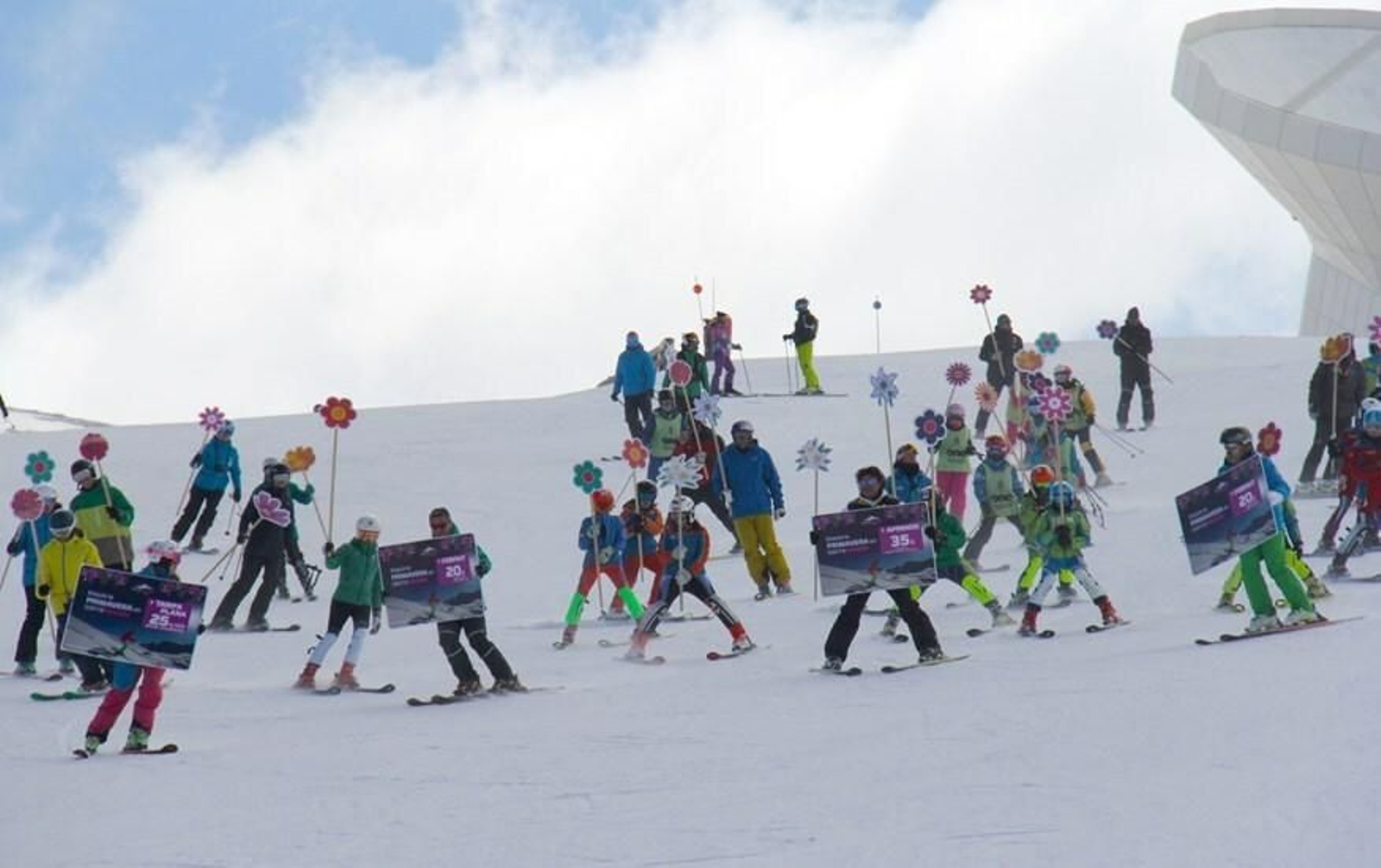 Una bajada 'flower power' en Sierra Nevada
