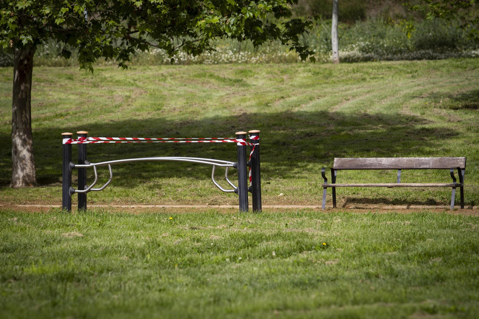 Los parques de Granada, vacíos en pleno estado de alarma