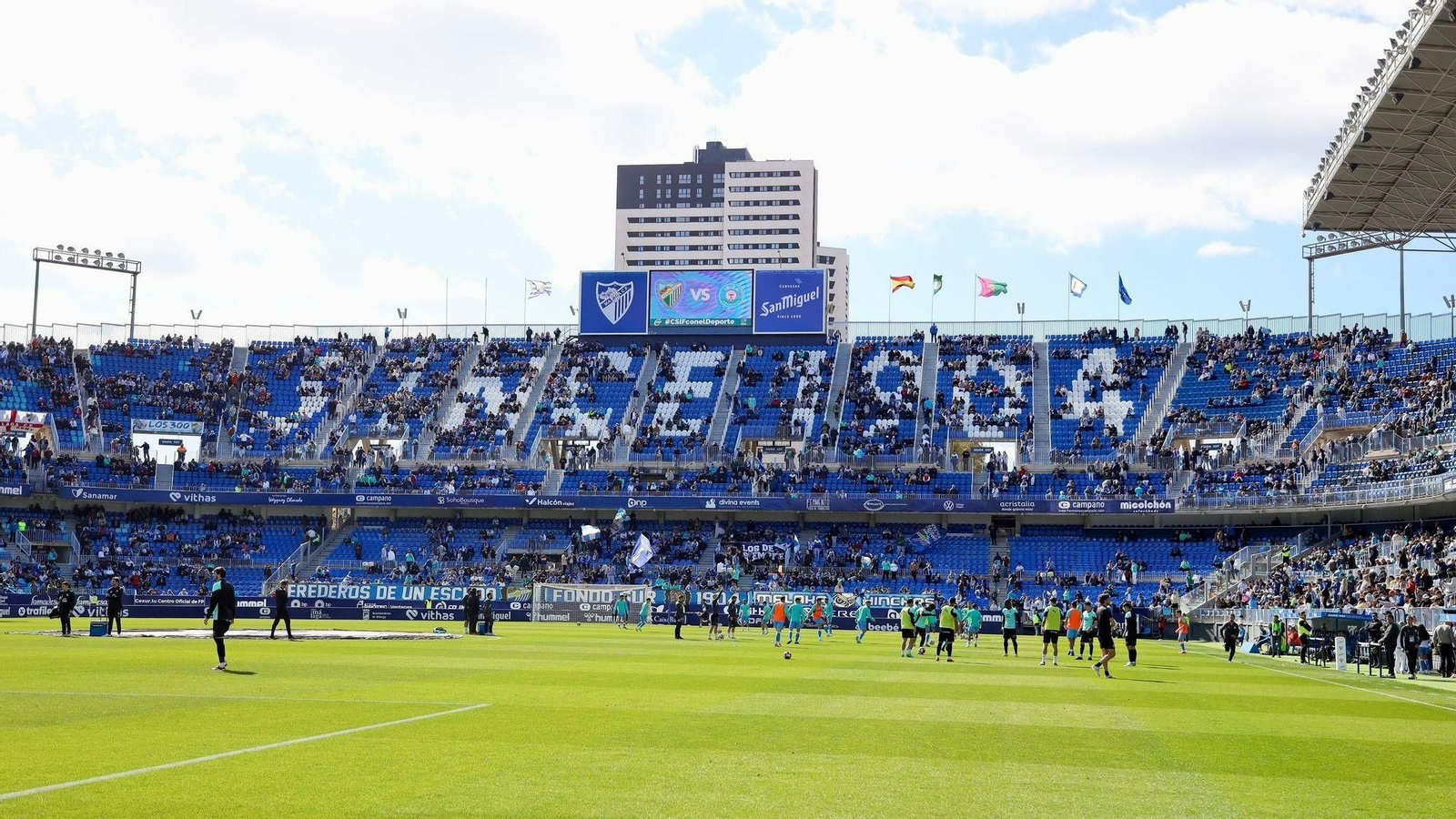 La Rosaleda antes de un encuentro.