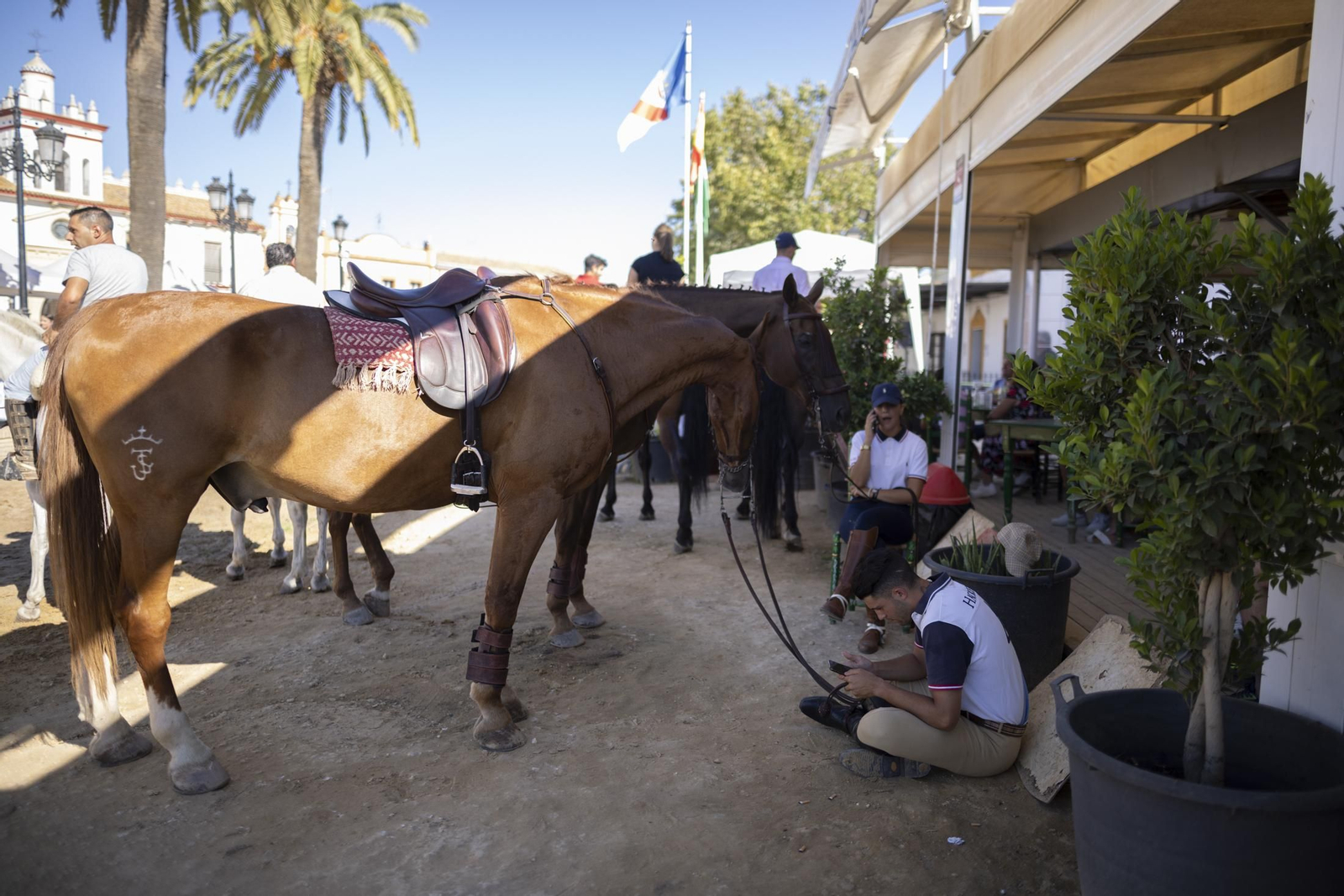 Ambiente del jueves 18 de agosto en la aldea de El Rocío durante el Rocío Chico