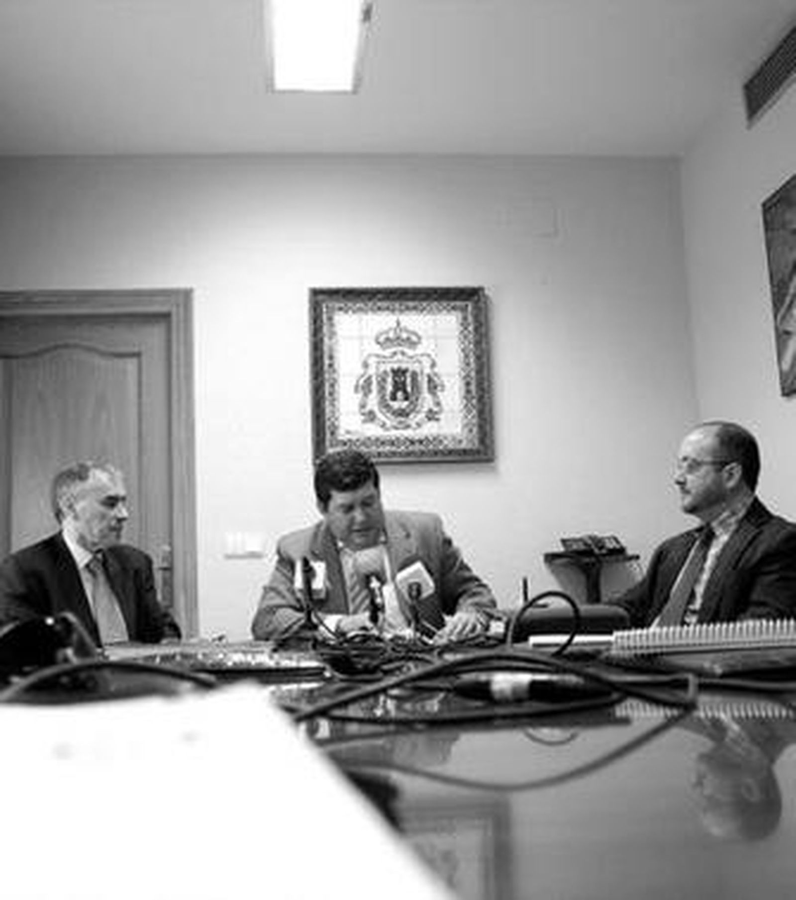 Jacinto Monge, Alonso Rojas y Alfonso Pecino, durante la presentación del proyecto.