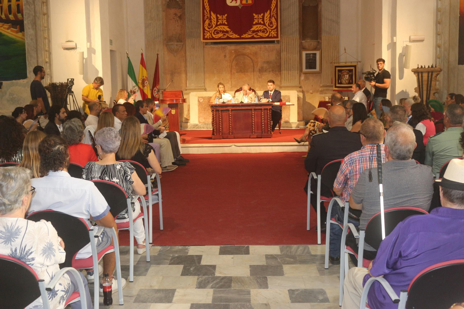 La investidura de Aurora Salvador, alcaldesa de Puerto Real, en imágenes