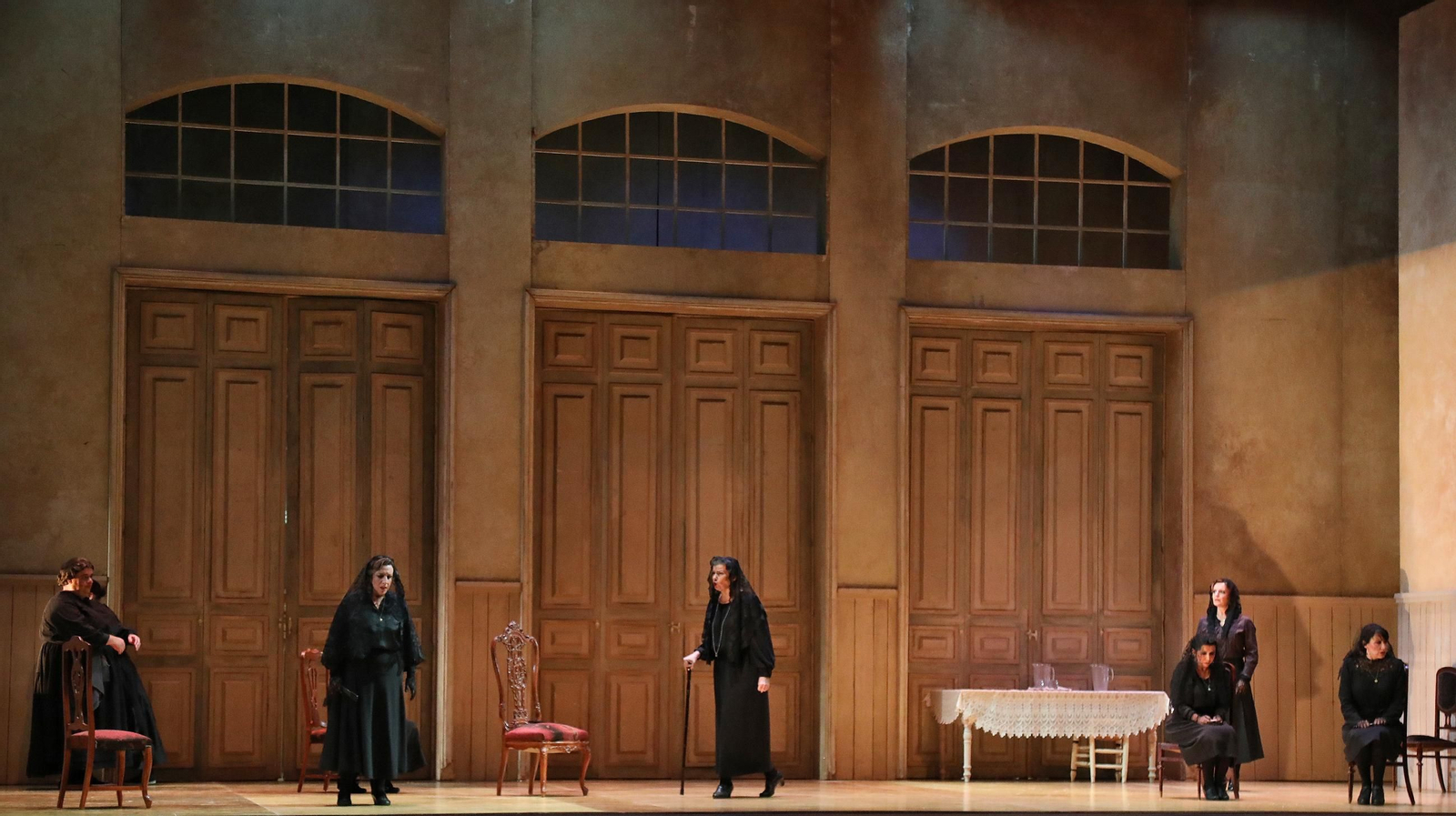 'La casa de Bernarda Alba'  ópera en el Teatro Villamarta