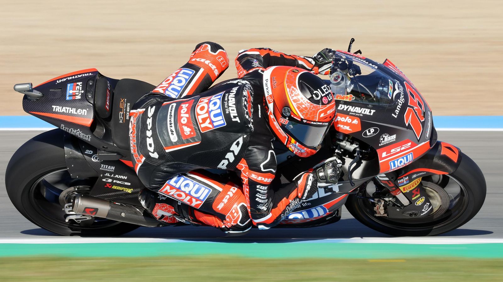 Imágenes de los entrenamientos de Moto2 del sábado en el Gran Premio de España en el Circuito de Jerez - Ángel Nieto